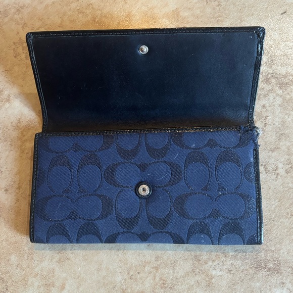 Coach Blue & Black Tri Fold Wallet - Picture 2 of 7